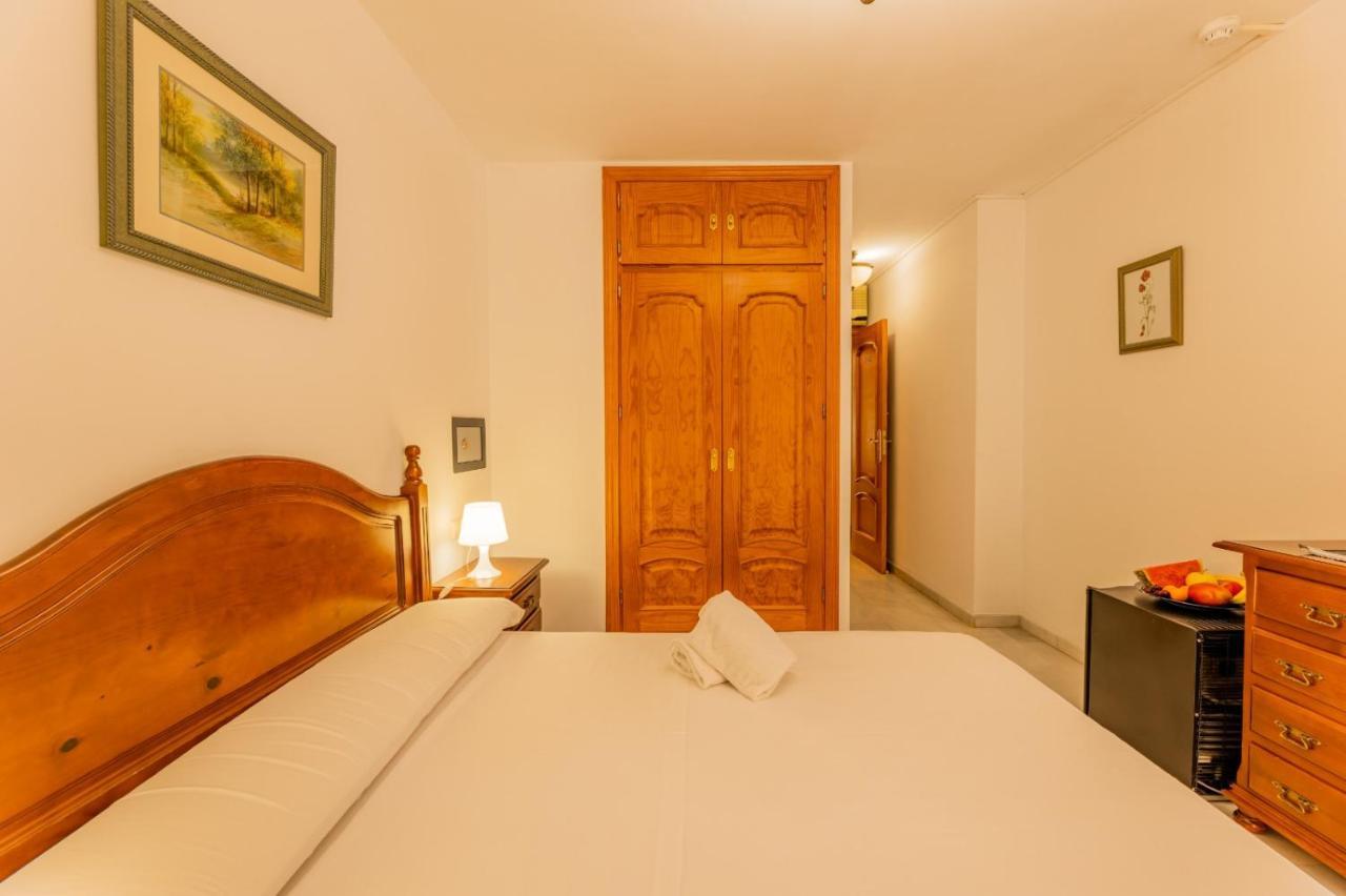 Hotel La Morena Fuengirola Exterior photo